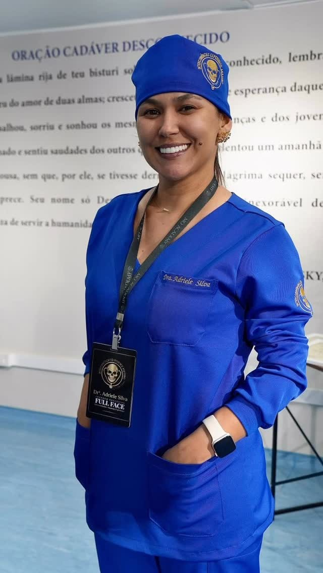 Dra. Adriele Silva, farmacêutica esteta
